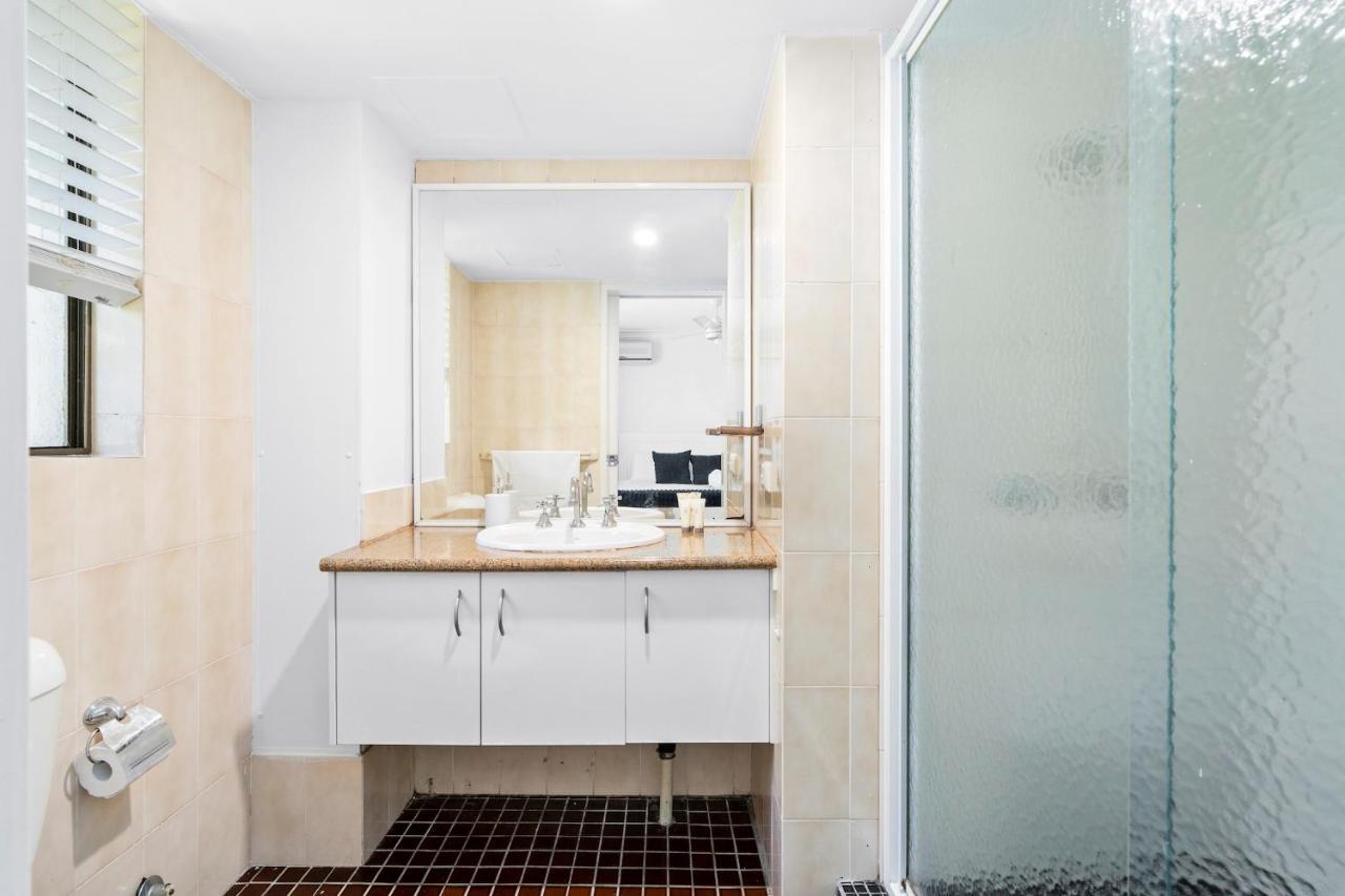 Coco Bella Dream In Surfers Paradise Gold Coast Bagian luar foto